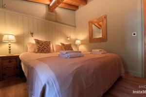 Chalets Mountain Lodge 4 bedroom chalet : photos des chambres