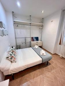 Gatu El Vigía de Tavira, Preferente mayores de 25 años y familias