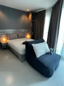 Grandblue Condominium#702 Seaview TopFloor MaePhim Rayong - Mae Pim