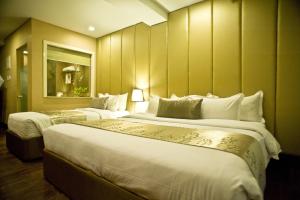Goldberry Suites & Hotel Mactan