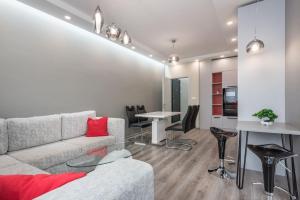 Garden View Apartment