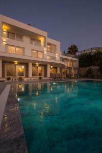 Bodrumda Denize Sıfır Muhteşem Villa Boss 2