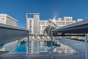 Ray Hotel Corfu
