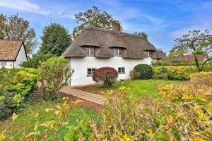 Finest Retreats - Chocolate Box Cottage - 比格尔斯威德