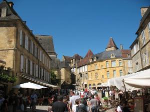 Maisons de vacances Sur le Causse Correzien, entre Quercy et Perigord : photos des chambres