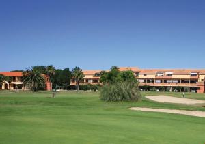 Appartements Golf ground floor 2 bedrooms Apartment Saint Cyprien : photos des chambres