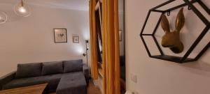 New luxury suite near St Sava Temple with garage