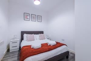 Victoria Mill by Staycay