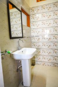 Nirmalesh Bhawan Family Villa Landour Mussoorie