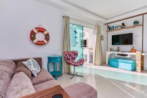 015 Cobertura sobre Avenida Principal - Bombinhas Centro