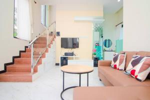 Villa Syariah Solaris with Private Pool & Rooftop