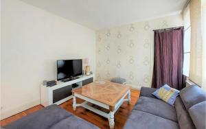 t3 terrasse , parking gratuit, climatisé