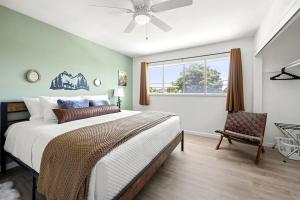 Disneyland close FAMILY home!