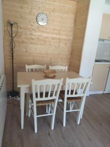 Appartements les chalets de puy st vincent : photos des chambres