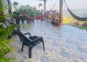 RIO CLARO ANT, Acogedora CASA con hermosa vista