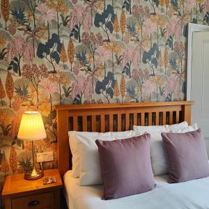 Double Room with Private Bathroom room in The Corner House