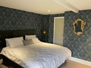 The Whitehouse Ross-On-Wye