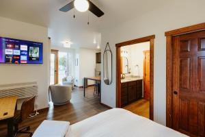 Big Mountain Suite Near Logan Health