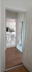 Bellevue Bungalow - Comfortable home with amazing views - 纽敦阿比