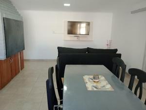 dpto faro con pileta climatizada a 300 mts de la playa