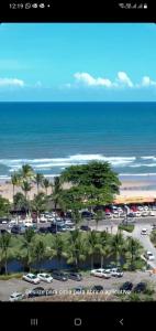 Apartamento 150mts da praia dos milionarios