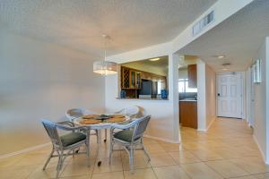 Heated Pool Access Clearwater Beachfront Condo!