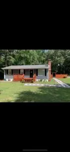 Serene Retreat! 420 friendly in designated area, 3 minutes to downtown Richmond - 梅卡尼克斯