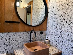 The Green House Dening Street Robe