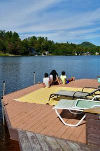 Stairway To Heaven-VT Lakefront!