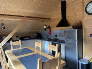 Chalet 3 Pièces, 5 Pers, Balcon, Parking, WIFI, Châtel - FR-1-676-46