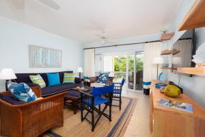 Jamaica Time Driftwood at Sea Palms 3BR 3BA Condo in Ocho Rios with Pool and Beach Front with Views ONLY 10 Mins from Ochi Intl Airport Direct flight from Miami