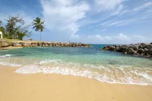 Jamaica Time Driftwood at Sea Palms 3BR 3BA Condo in Ocho Rios with Pool and Beach Front with Views ONLY 10 Mins from Ochi Intl Airport Direct flight from Miami - Cherryfield