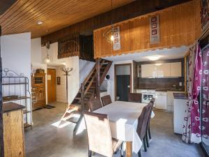 Appartements Appartement Chatel, 3 pieces, 7 personnes - FR-1-676-104 : photos des chambres