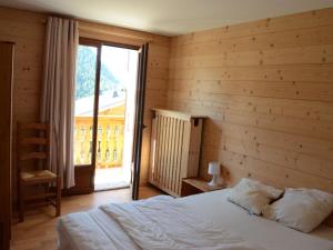 Appartement Châtel 80m², 3 chambres, 8 pers, animaux bienvenus, parking inclus - FR-1-676-97