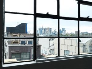 Chic Urban Loft in Prime Location