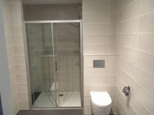 Châtel: 4P 100m², 7 pers, Jacuzzi, Parking, Proche Centre & Remontées - FR-1-676-178