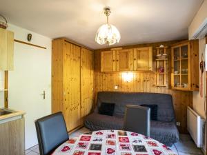 Studio confortable à Châtel – 4 pers, balcon, expo SO, proche du centre - FR-1-676-168