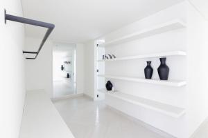 Minimalist Elegance: Tranquil Canggu Villa Yukki