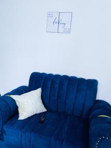 One bed airbnb with pool by Omuts