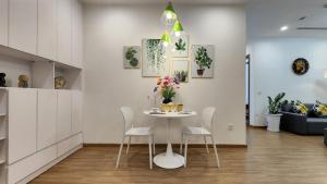 Skylake Phạm Hùng