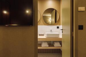 Hotels Hotel de Noailles : Suite Junior - Non remboursable