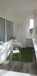 Sunny Apartment near the Park