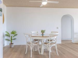 Beach Interlude - Hosted by Holiday Management