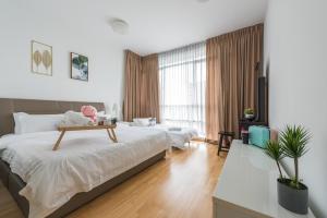 MITEC Publika 500Mbp Wi-fi Studio 4pax Mont Kiara