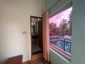 Gandhada Goodu Retreat