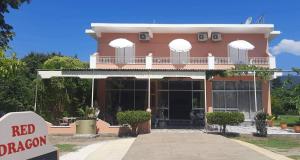 Red Dragon Exclusive accommodation