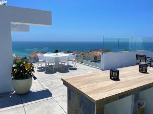 Villa Colina del Mar - With Heated Pool & Luxurious View near the beach