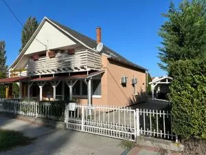 TópART Apartman C - 鲍洛通费尼韦什