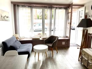 Maisons de vacances Plage et commerces a 50m, sans tele pour deconnecter ! : photos des chambres