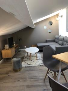 Appartements appartement T2 au centre ville de Sanary sur mer : photos des chambres